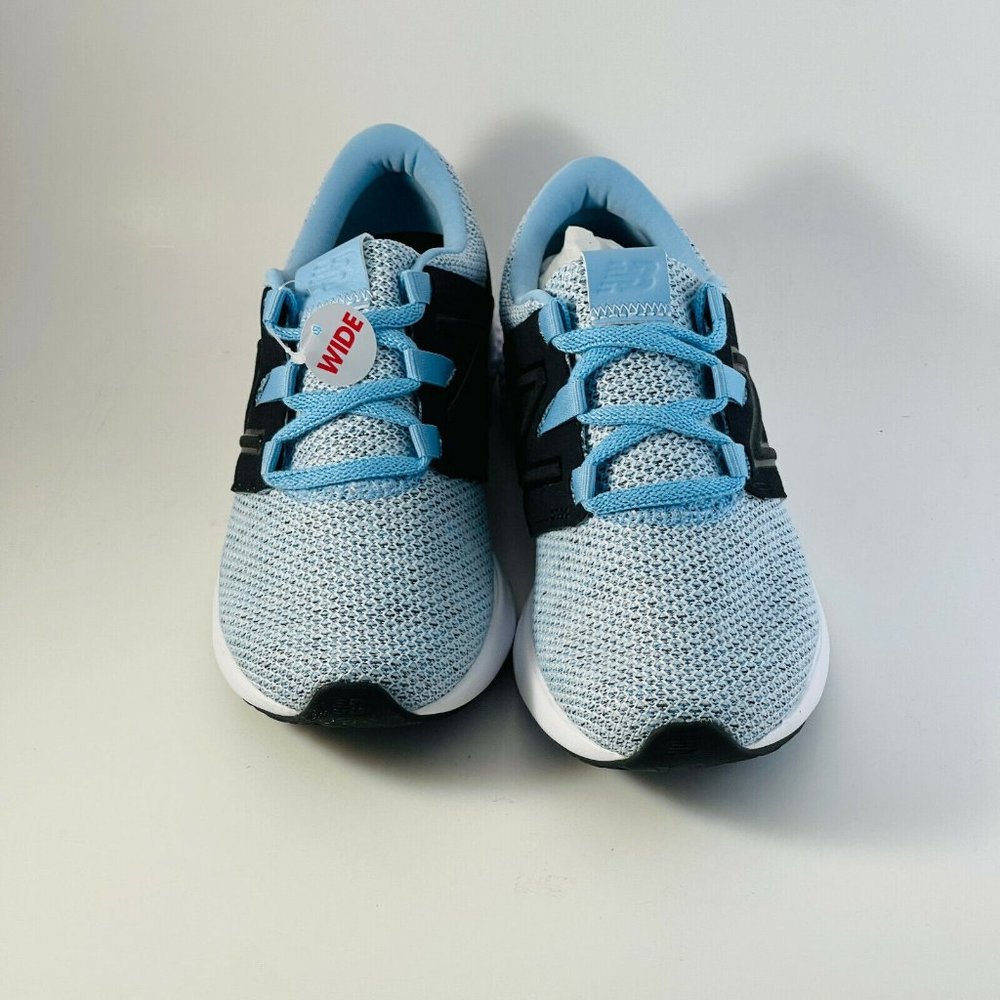 New Balance Women's WVRCRHS1 Blue Lace up Running